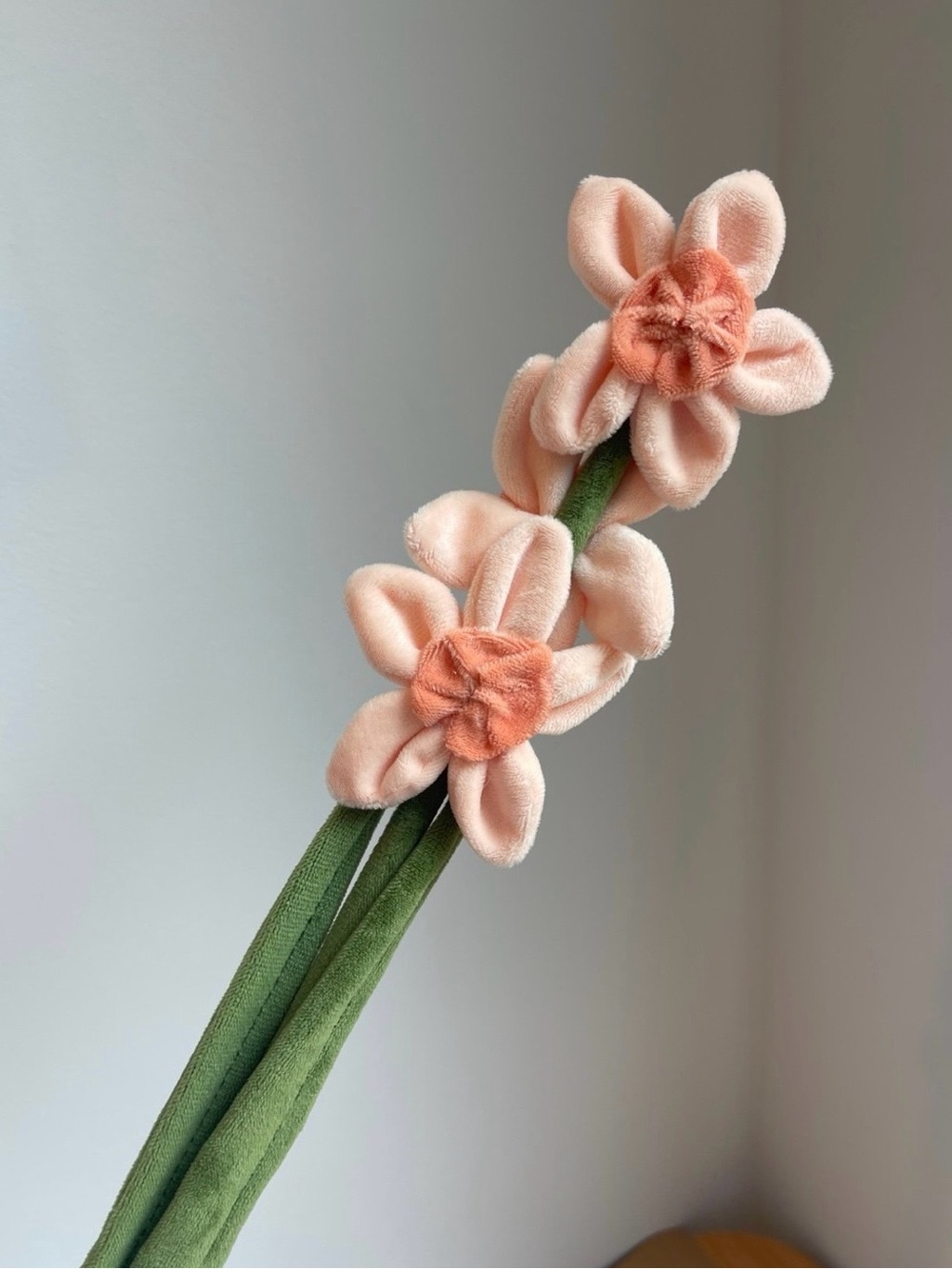 Cj Hendry Peach Daffodil Plush Flower Market Flower